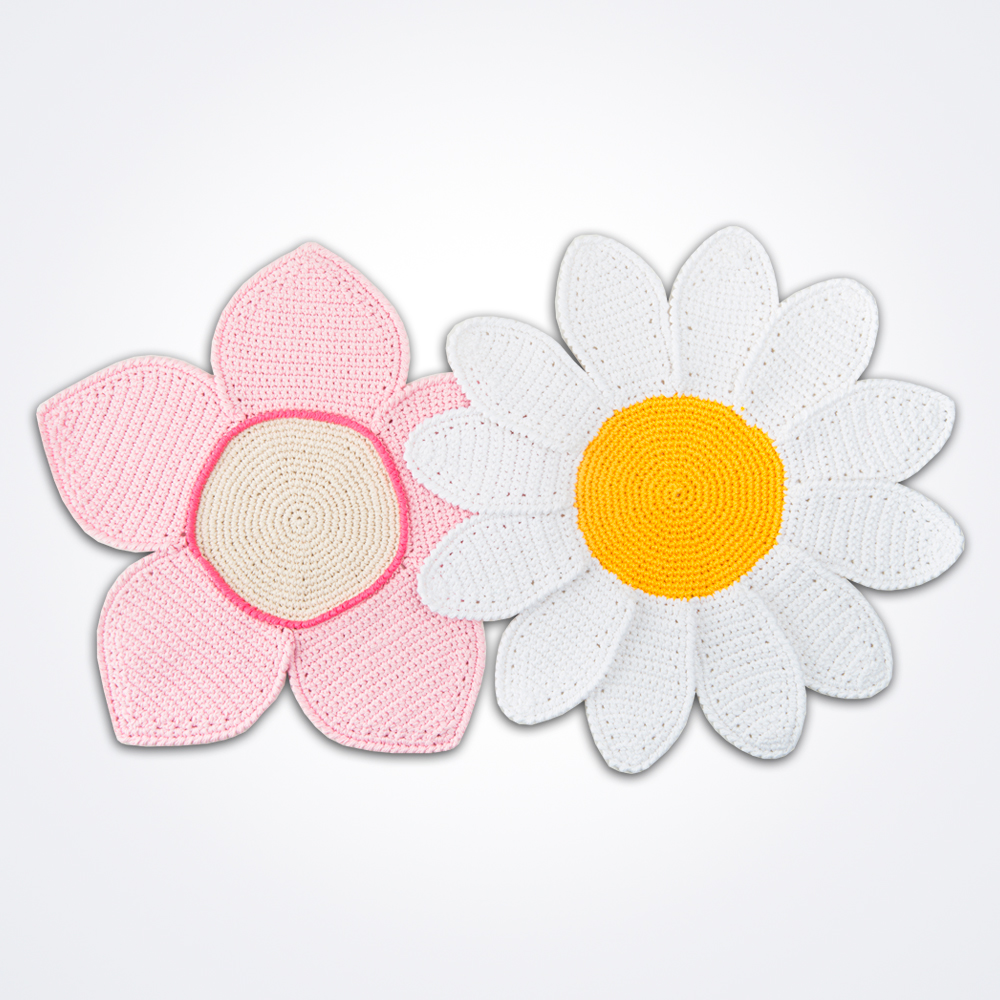 Crochet-flower-placemat-set-1